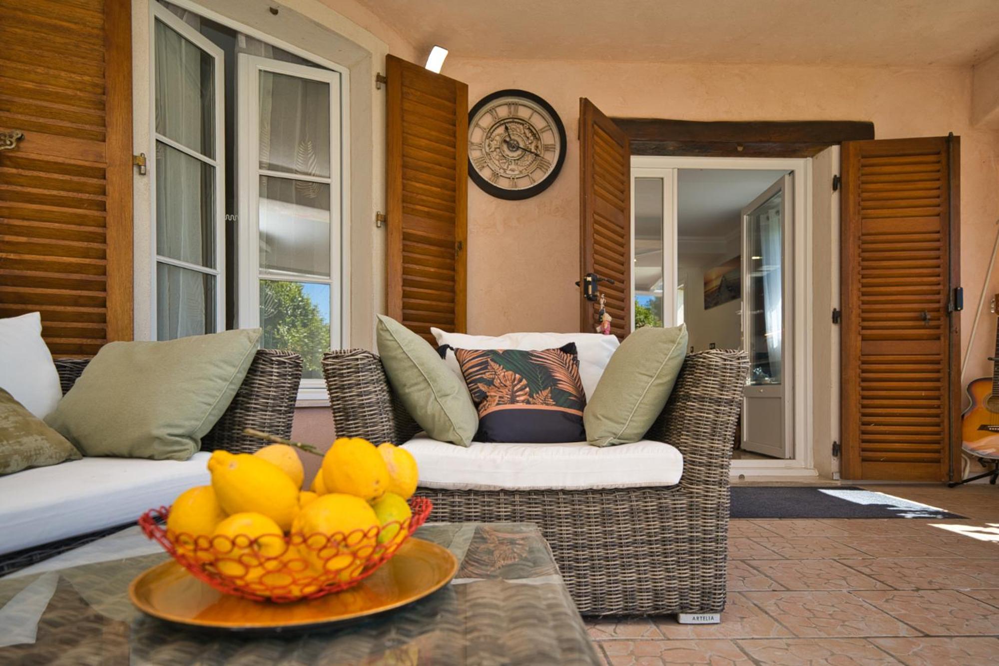 Elegant-Cosy 2P55M2 Dans Bas De Villa Provencale ! Villeneuve-Loubet Exterior foto